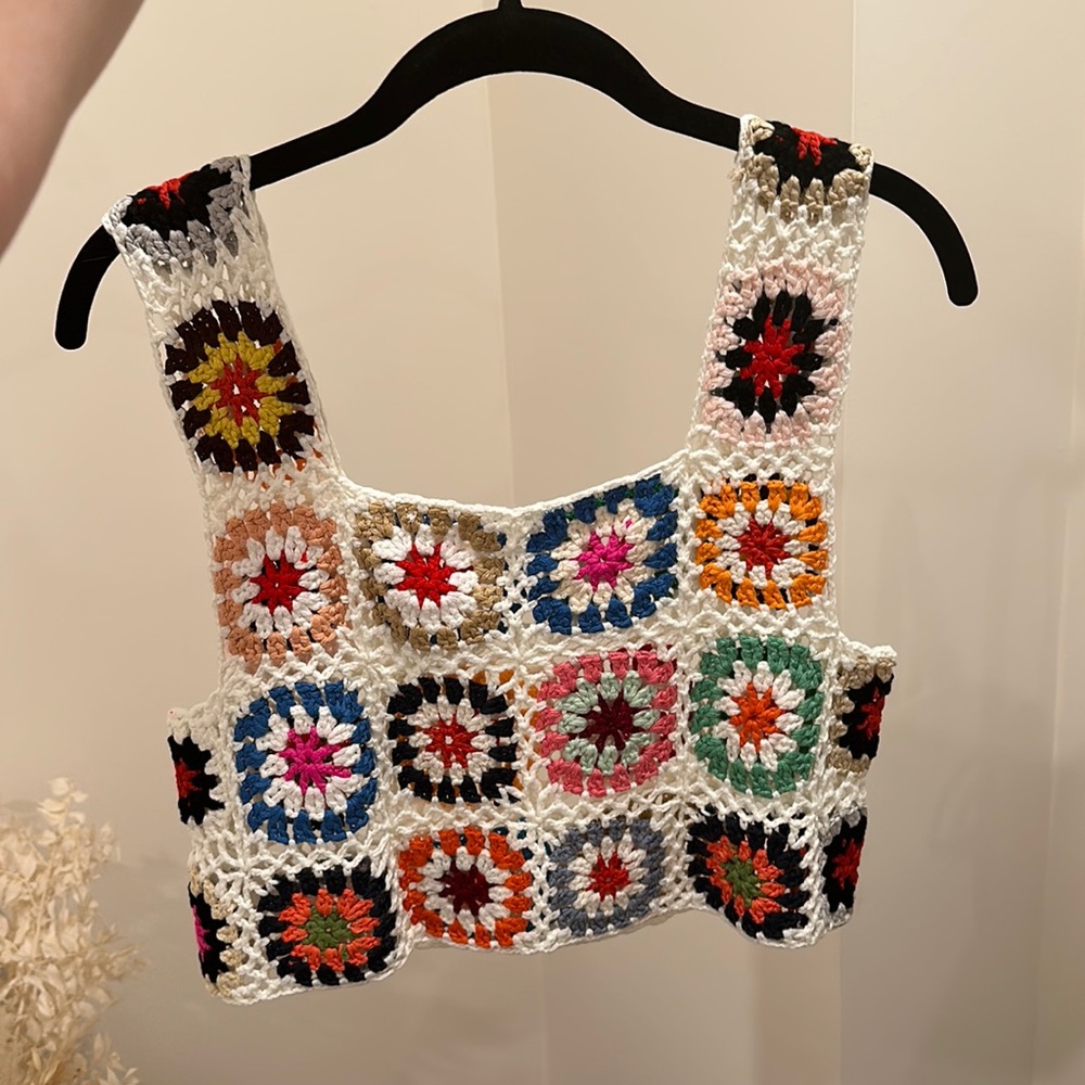 NWOT Crotchet Crop Shirt